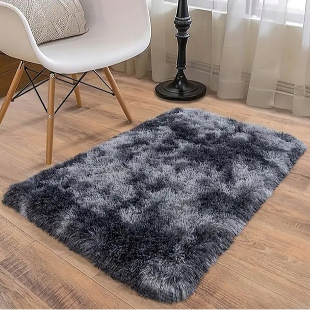 Covor pufos dreptunghiular, Zola, moale si confortabil, antiderapant, poliester, 120 x 80 cm, gri inchis Covor pufos dreptunghiular, Zola, moale si confortabil, antiderapant, poliester, 120 x 80 cm, gri inchis